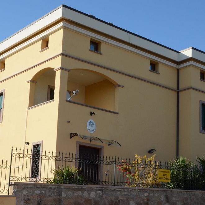 Ferito da una coltellata al torace a Uri L’uomo conferma: «É stato un incidente»