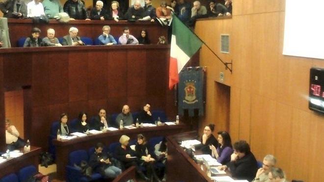 «Solo frottole, sul bilancio non vogliono dirci nulla»