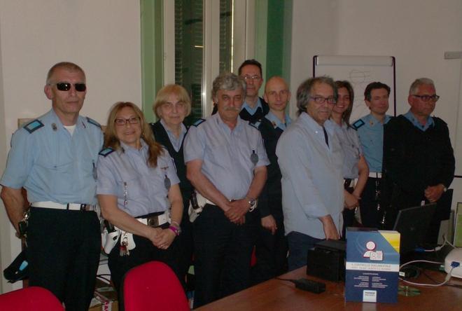 Lo strumento che scopre i documenti falsi 