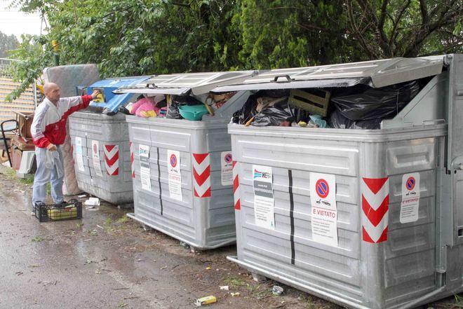 Bolletta rifiuti a rischio rincari 