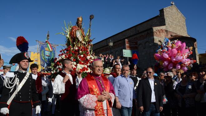 San Simplicio, una grande festa di colori baciata dal sole