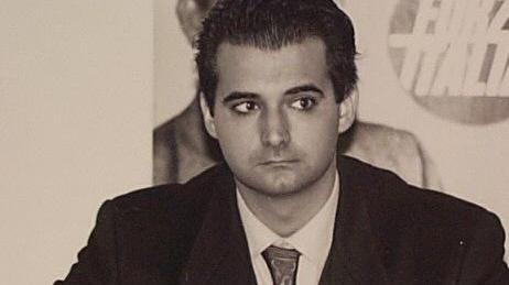 C’è l’ex consigliere comunale di Forza Italia