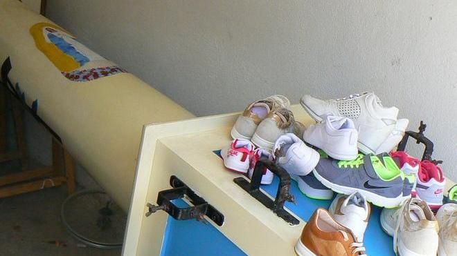 Furto da «Passinpiù», recuperate tutte le scarpe