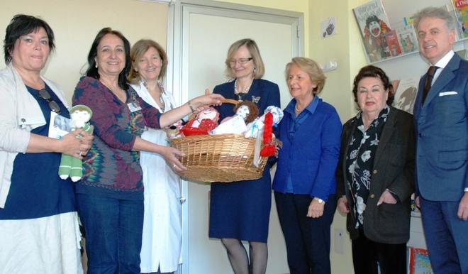 Le pigotte Unicef per i bimbi ricoverati