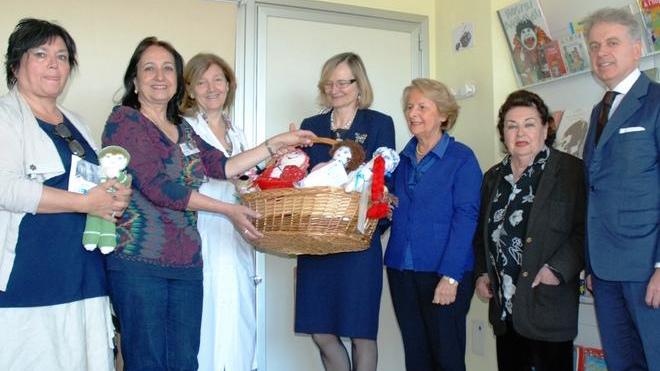 Le pigotte Unicef per i bimbi ricoverati