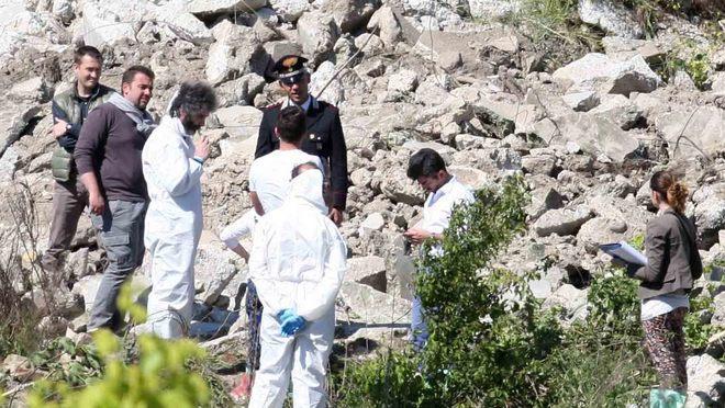 Il cadavere è di un giovane asiatico 