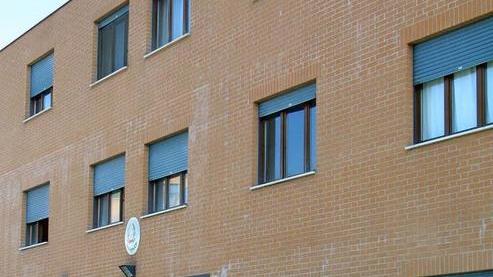 «Sono stata violentata dal mio vicino»