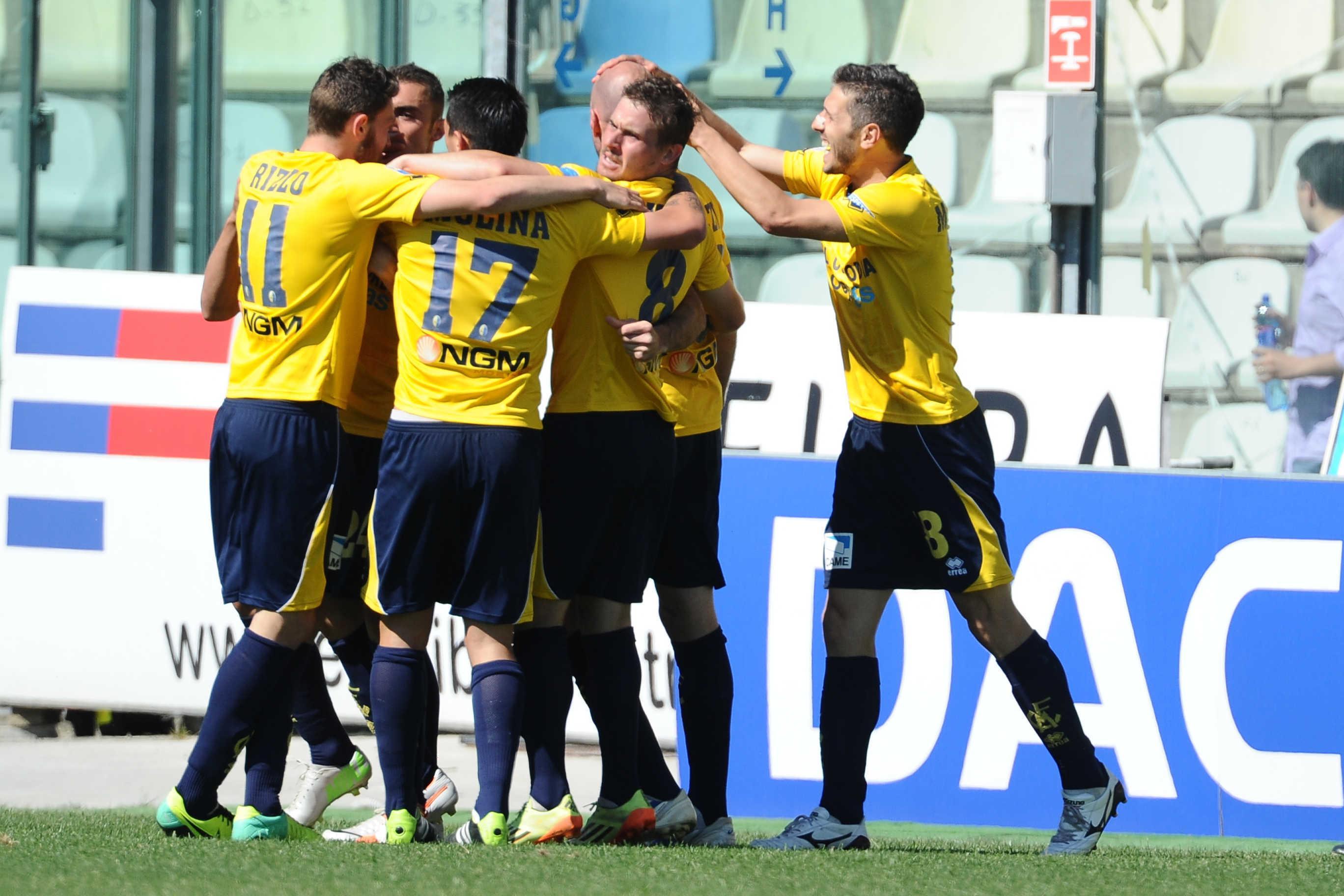 Calcio Serie B/ Modena un gol di Bianchi per sbranare i lupi di Avellino - FOTOGALLERIA