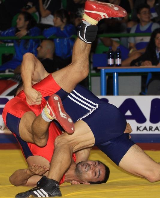 Lotta, al “Città di Sassari” atleti da tutto il mondo 