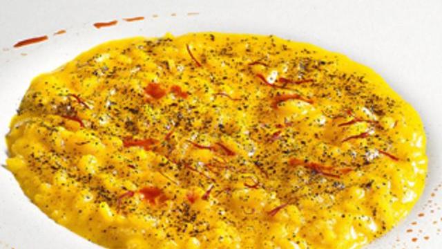 Risotto zafferano e liquirizia