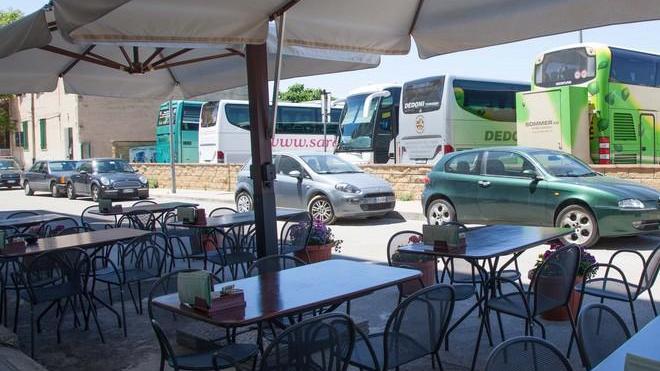 I gas di scarico dei bus fanno scappare i turisti