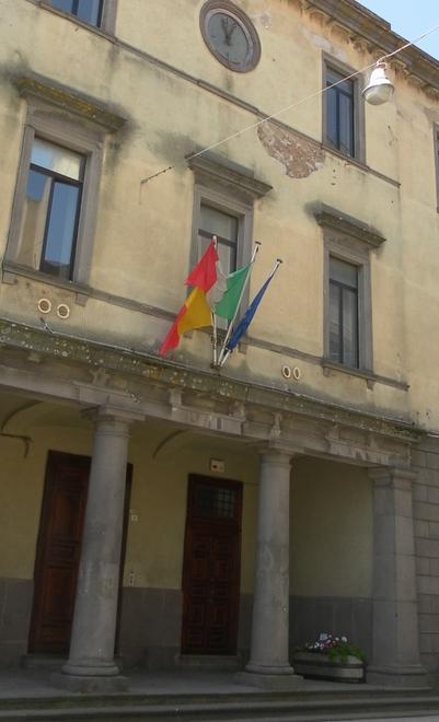 La minoranza polemica sui tagli ai servizi sociali 