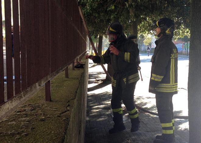 In preda a una crisi appicca il fuoco al suo appartamento 