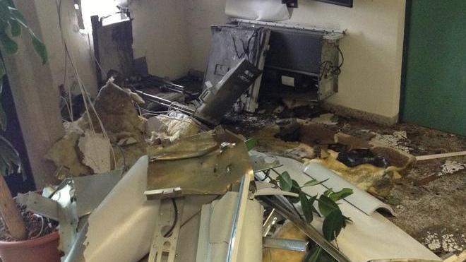 Undici persone arrestate per gli assalti ai bancomat