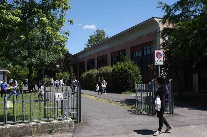 Molesta le ragazzine, maniaco in cella 