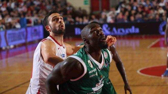 Basket play off, parte da Siena l’avventura della Grissin Bon