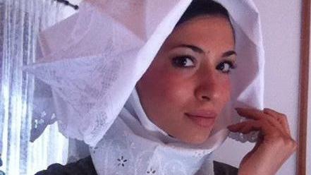 Miss sassarese in concorso a Seul col costume di Sennori