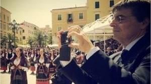 La “gara” degli scatti si gioca su Instagram