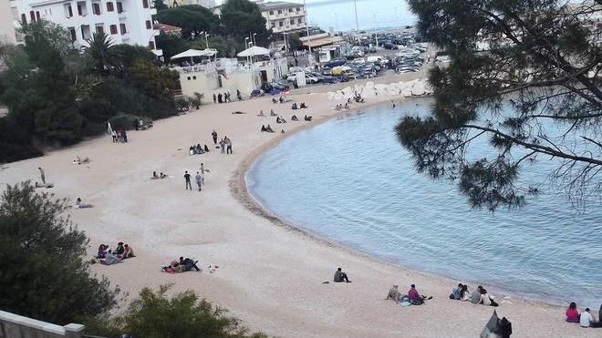 Ladri di sabbia a giudizio, il pm chiede una condanna a 6 mesi