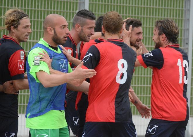 Torres, un piccolo calcio alla paura 