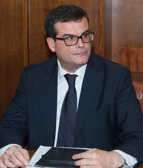 Ospedali e San Raffaele, sì ai supertecnici 