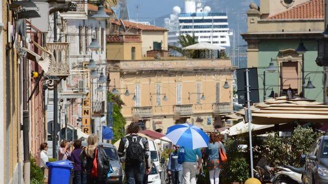 Duemila crocieristi sbarcano in città