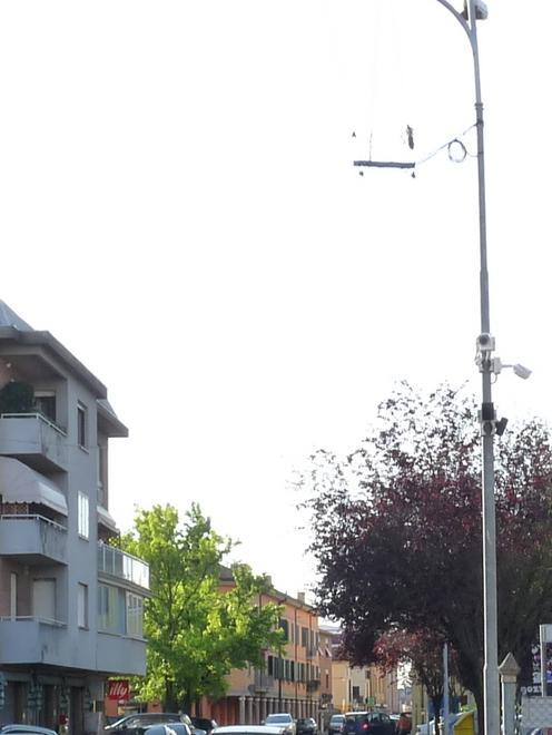 Vandalismi sui manifesti elettorali a Soliera