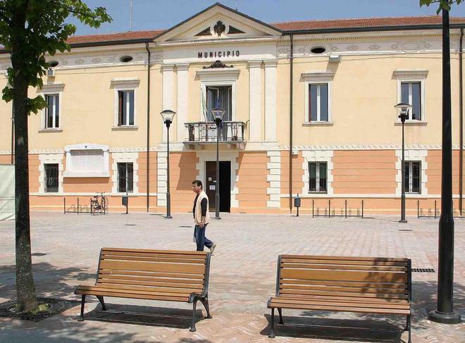 Il Comune sommerso dalle cartelle di Equitalia 