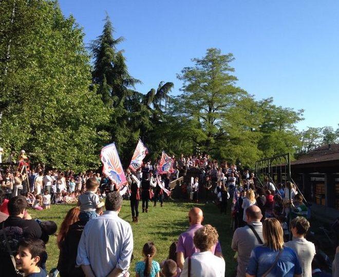 Per i 40 anni dell’asilo i genitori fanno gli attori 