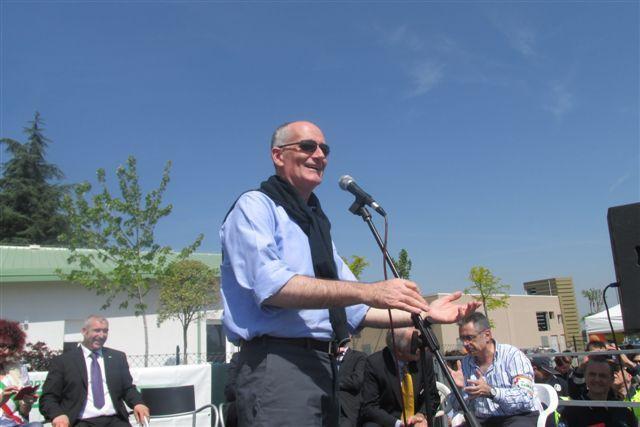 Gabrielli punzecchia i critici e inaugura il sito delle donazioni 