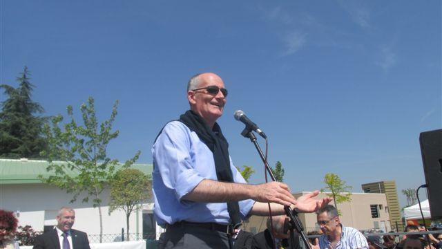 Gabrielli punzecchia i critici e inaugura il sito delle donazioni