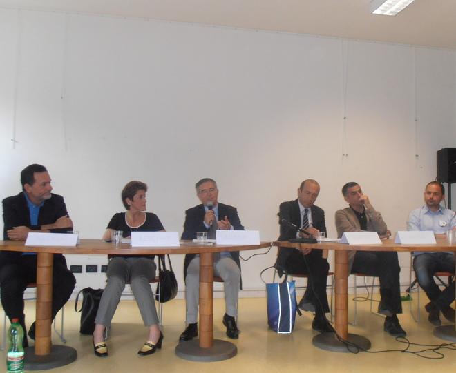 Cinque candidati “avversari” parlano d’Europa 