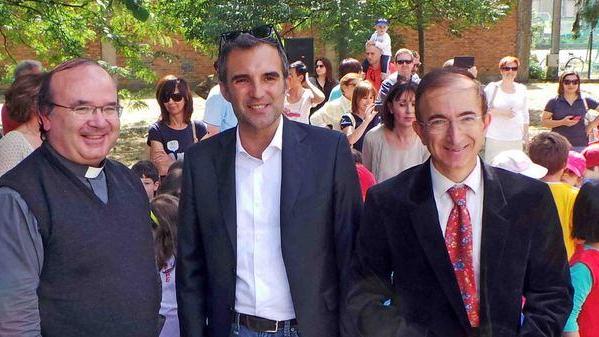 Il ritorno alla scuola Mosti Una grande festa con i bambini