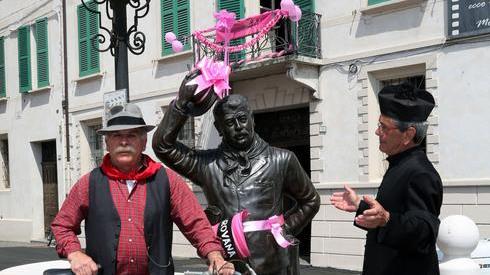 Un nastro rosa per Peppone