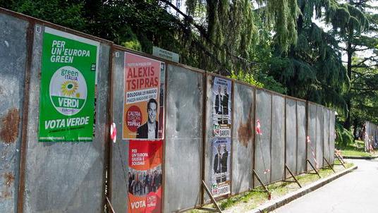 La campagna elettorale tra web e biciclettate