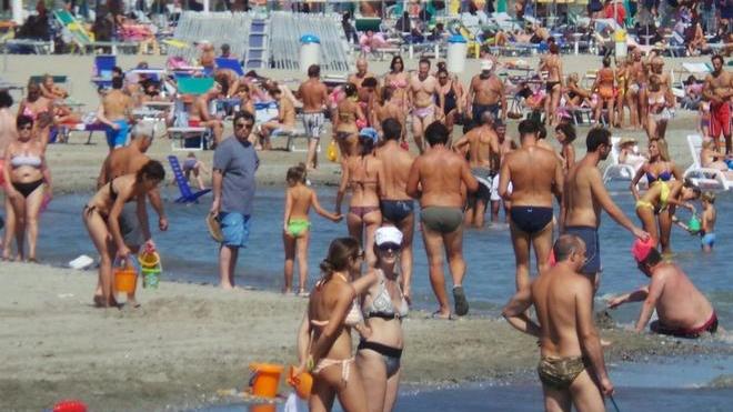 Arriva la “balneazione sconsigliata”