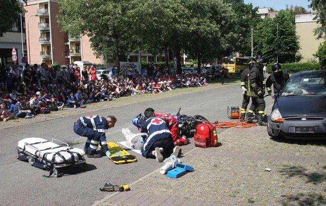 Educazione stradale, oltre 400 studenti a scuola di sicurezza 