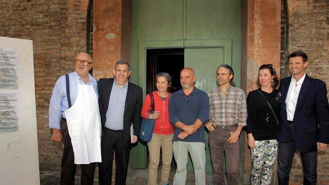 La chiesa della Pomposa ha ritrovato il suo portale