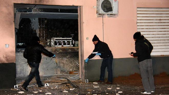 Attentato alla pizzeria La Lucciola, l’autore confessa