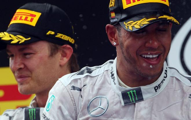 Hamilton-Rosberg ormai è sfida a due