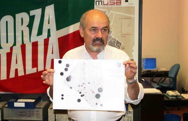 Anselmi regala ai colleghi stelle da sceriffo e guide 