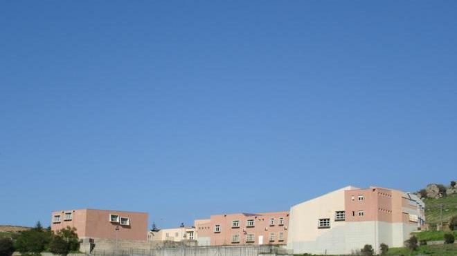 Contenzioso con Abbanoa, liceo di Bitti costretto a chiudere