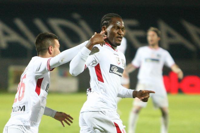 Calcio serie B/ Il Carpi ripreso al 93' e saluta i playoff 