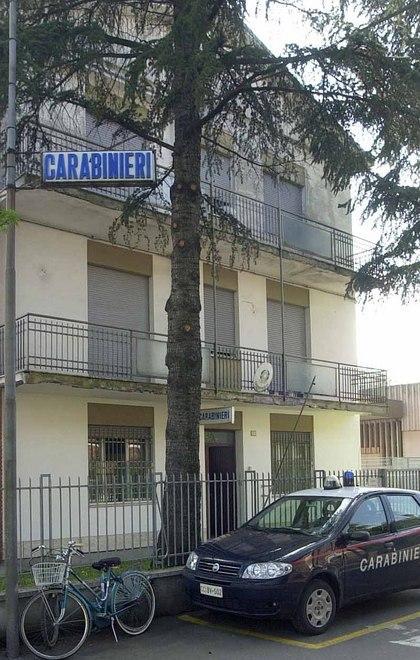 «Non chiudete la caserma dei carabinieri» 