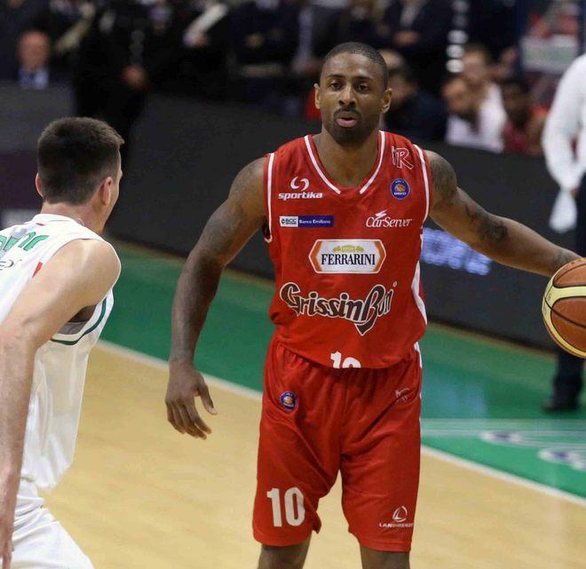 Bell, il piacere di esagerare mentre nessuno segna 