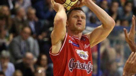 La Grissin Bon si risveglia tardi