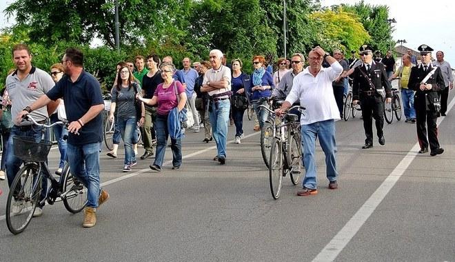 In piazza per difendere l’Ospedale del Delta 