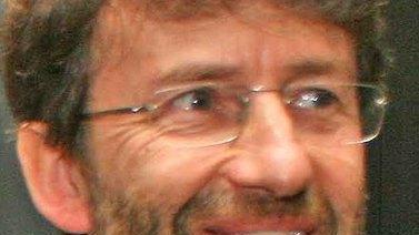 Le case e la vecchia moto del ministro Franceschini