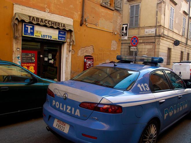 Viene condannato alla comunità 