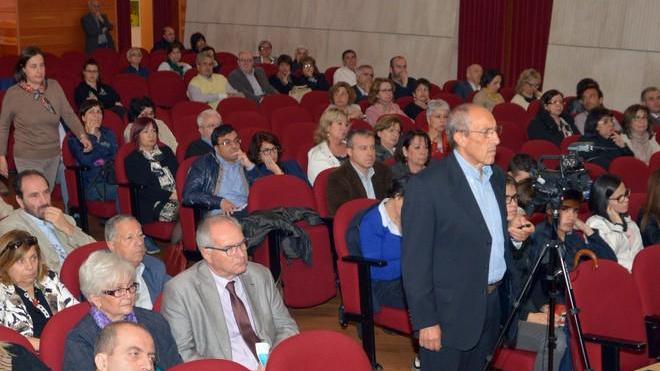 La Gilda premia Niffoi e il coraggio dei docenti
